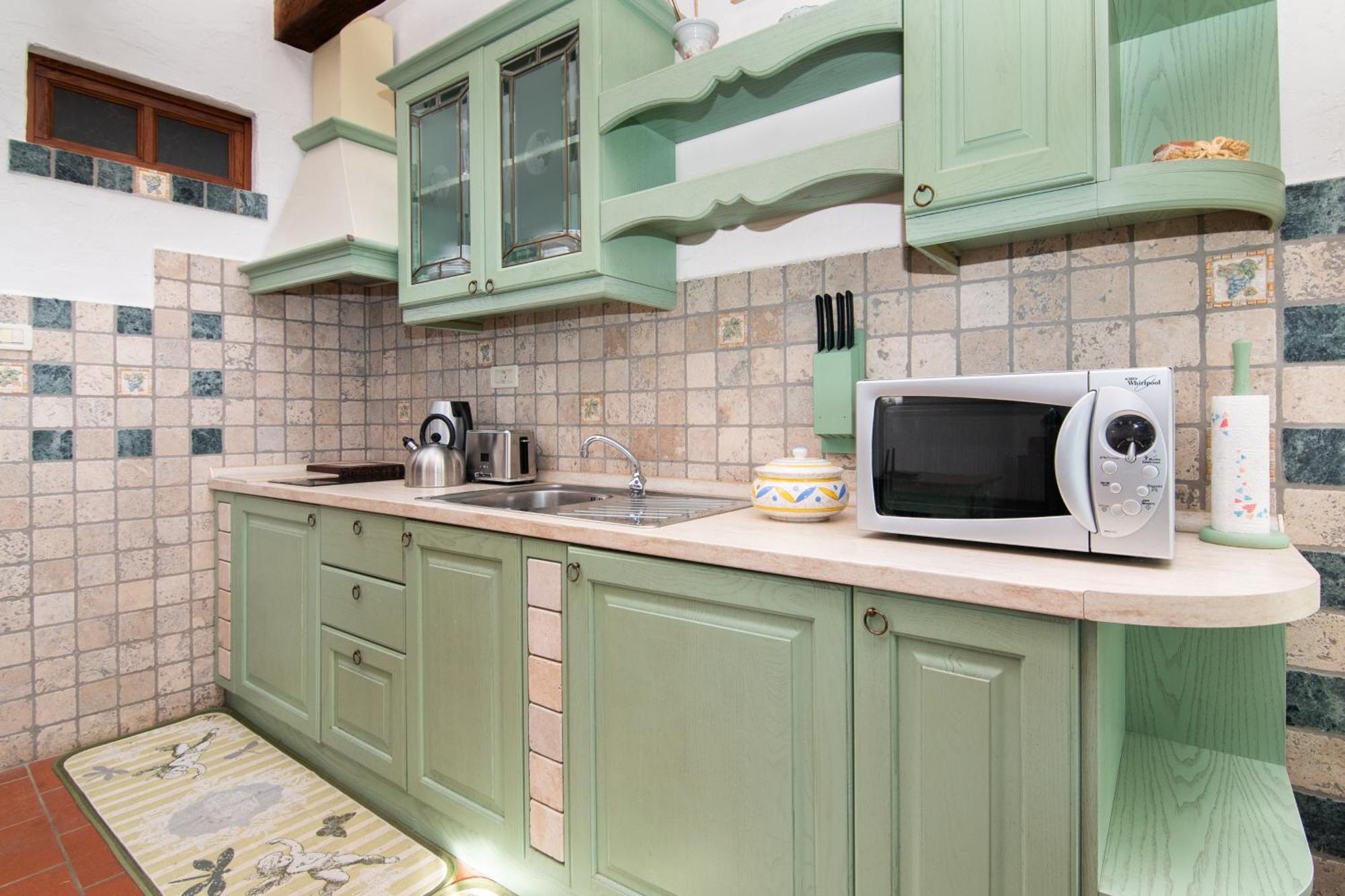 Apartments Valentinus 1800 Sežana エクステリア 写真